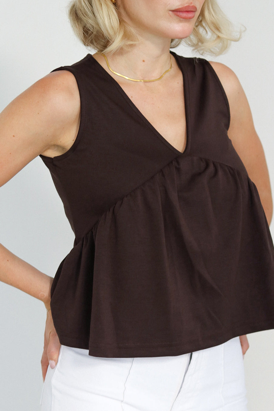 Cocoa Powder Top | Minimal V‑Neck Top